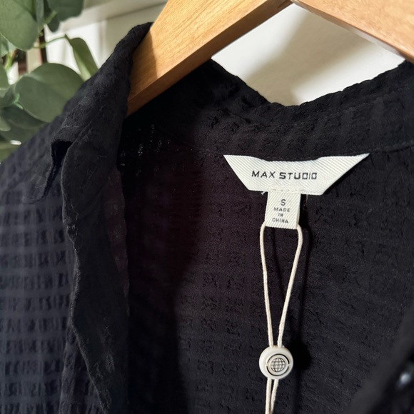 Black Button Down Blouse - Picture 5 of 9